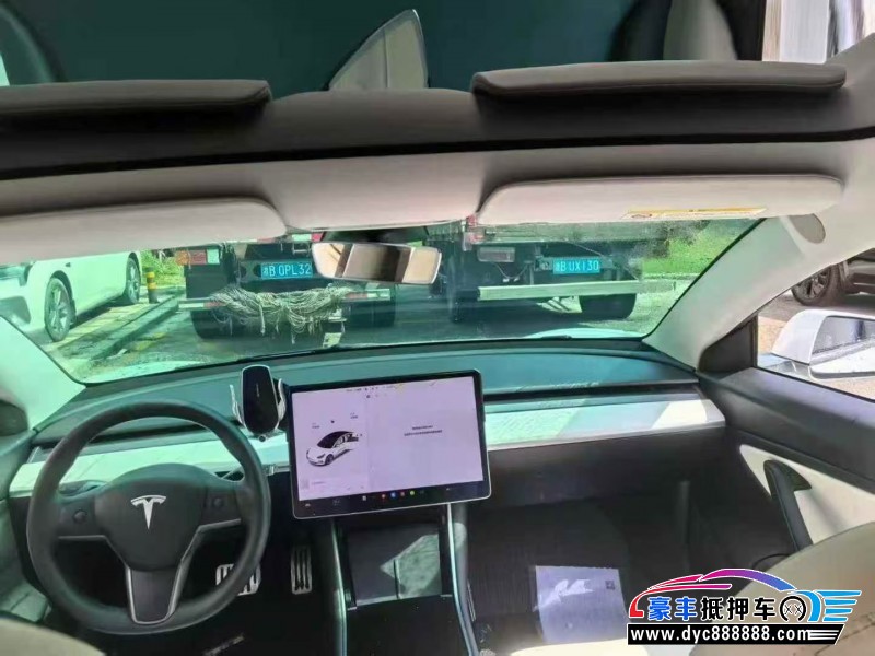 20年特斯拉MODEL 3轿车抵押车出售