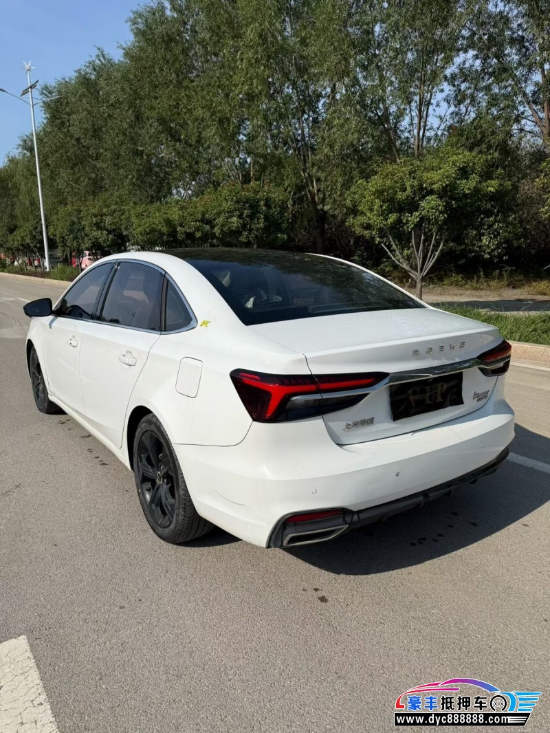 21年荣威i6轿车抵押车出售