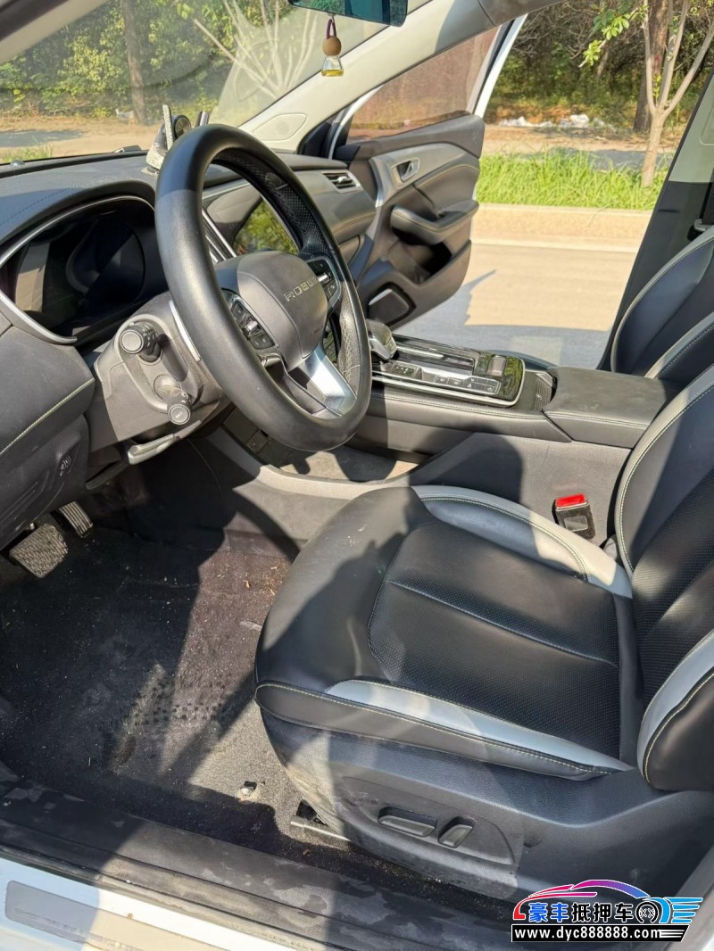 21年荣威i6轿车抵押车出售