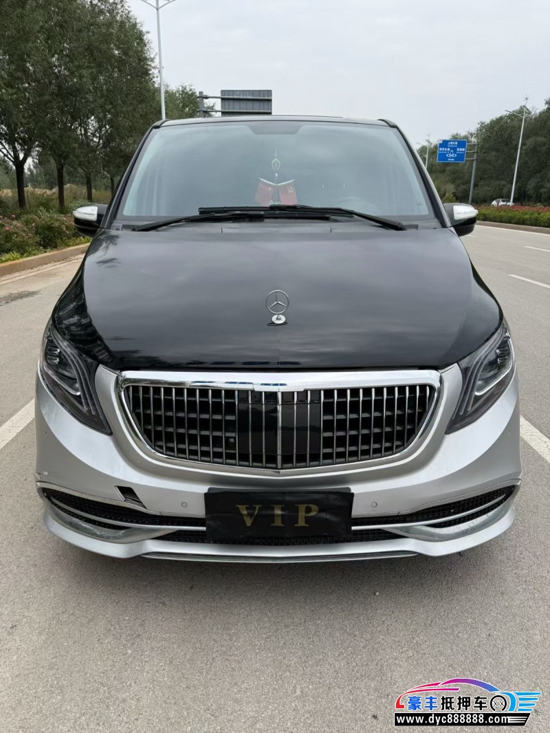 15年奔驰唯雅诺轿车抵押车出售