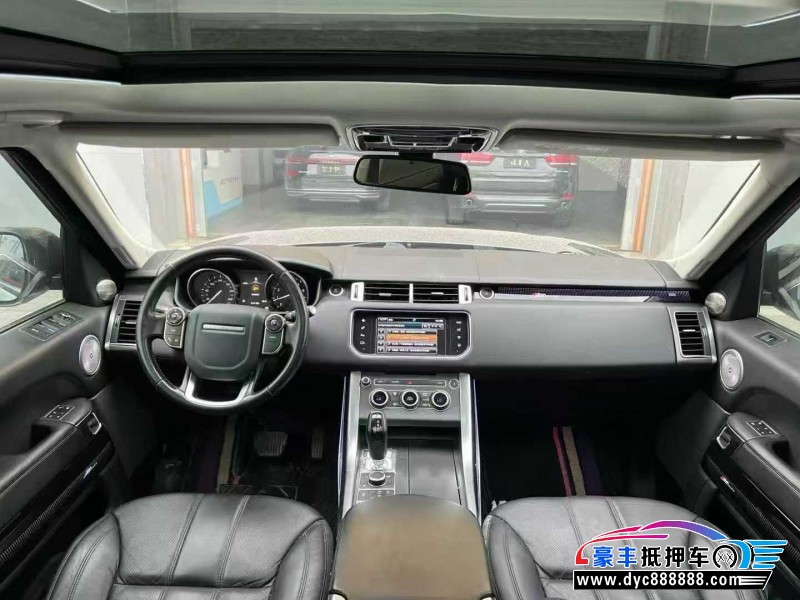 16年路虎揽胜运动轿车抵押车出售