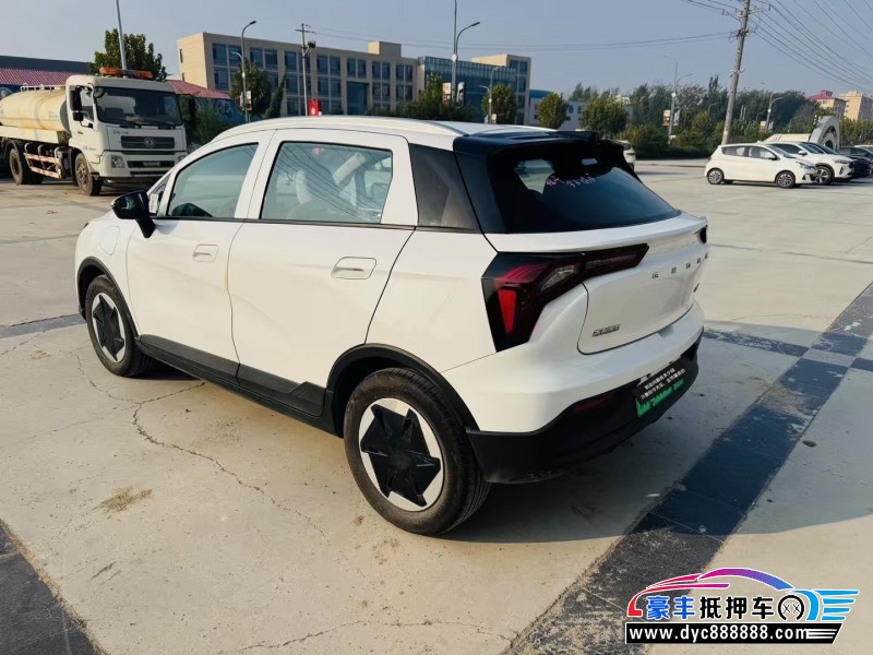 24年吉利几何轿车抵押车出售