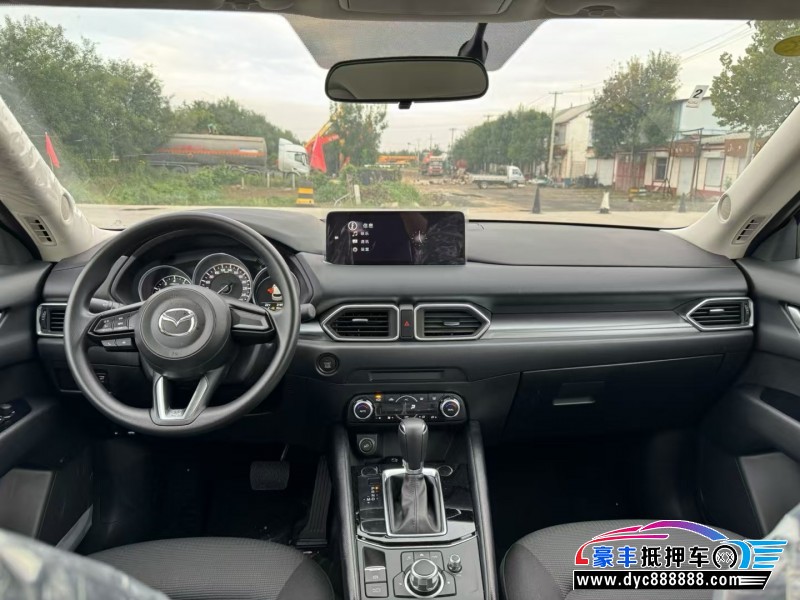 25年马自达CX-5轿车抵押车出售