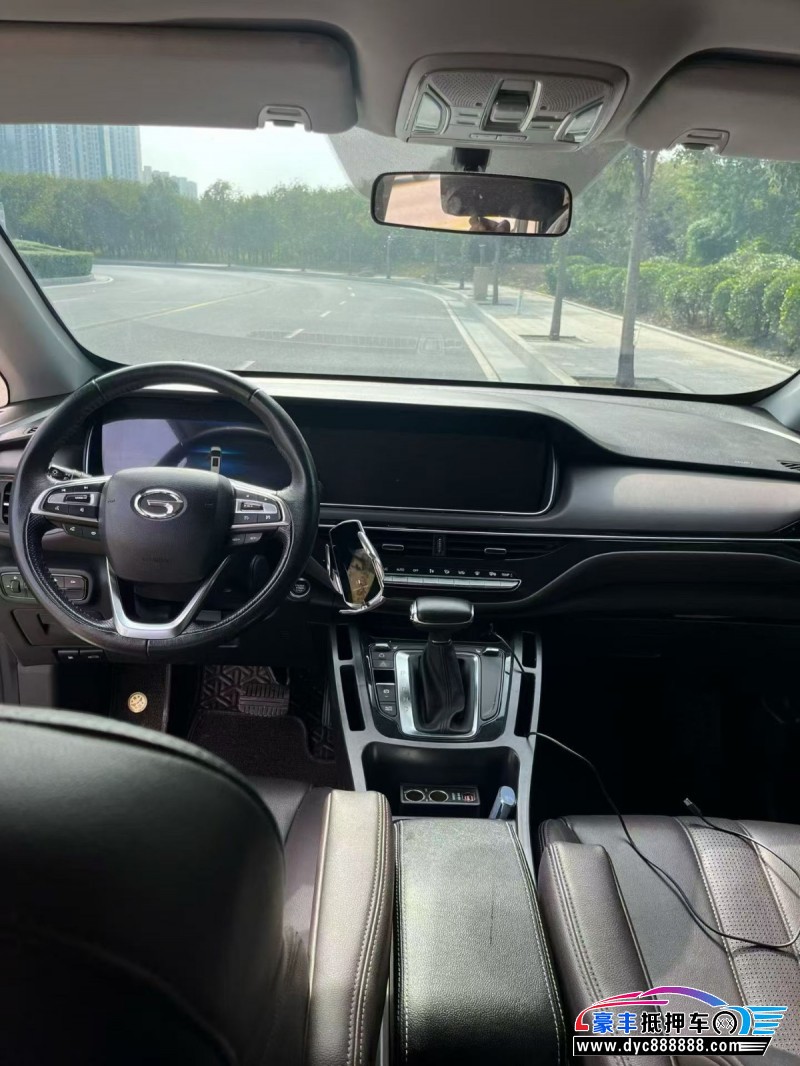 20年传祺m6轿车抵押车出售