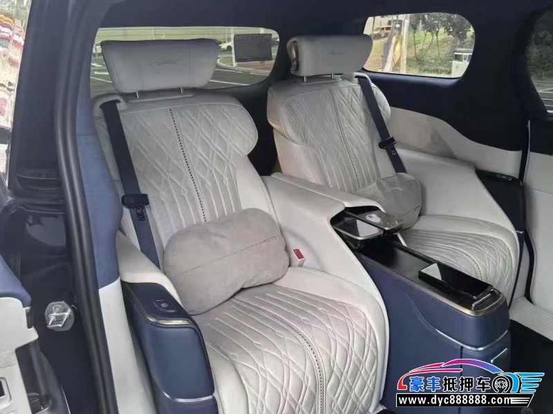 21年别克GL8轿车抵押车出售