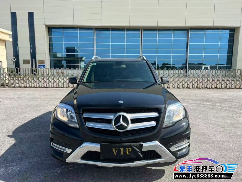 15年奔驰GLK轿车抵押车出售