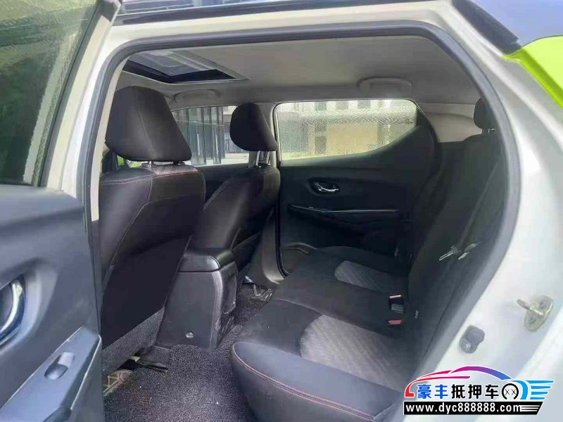 17年日产蓝鸟轿车抵押车出售