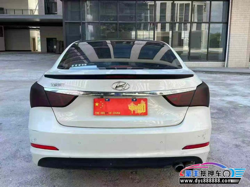 14年现代名图轿车抵押车出售