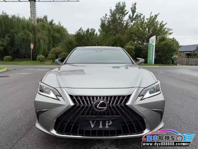 24年雷克萨斯ES轿车抵押车出售