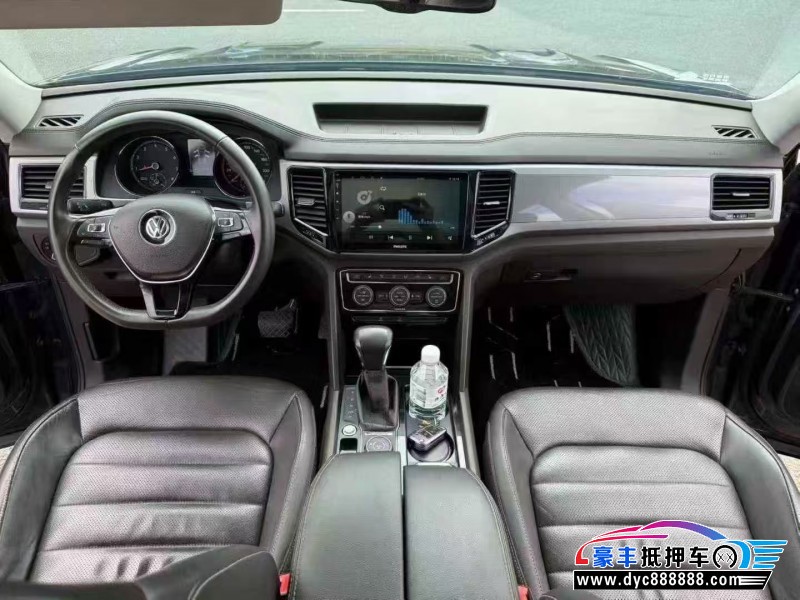 17年大众途昂轿车抵押车出售