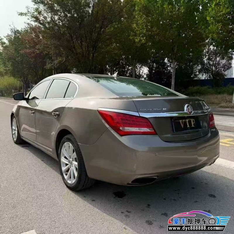 14年别克君越轿车抵押车出售