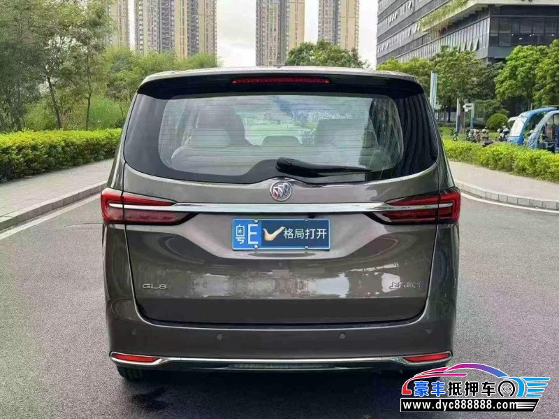 24年别克GL8轿车抵押车出售