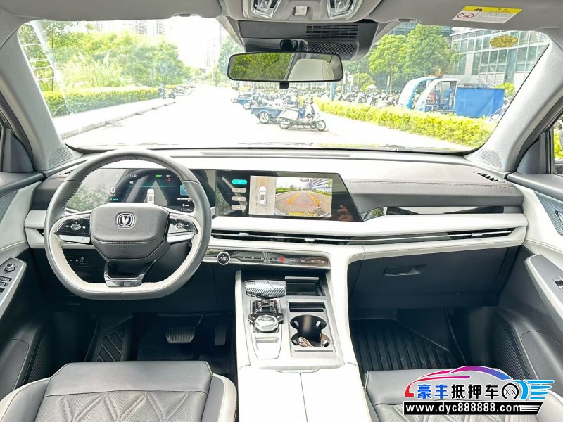 25年长安CS75轿车抵押车出售