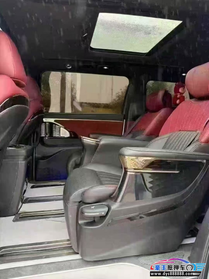 23年传祺M8轿车抵押车出售