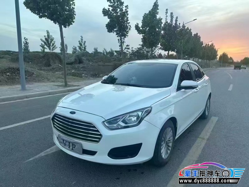 18年福特福睿斯轿车抵押车出售