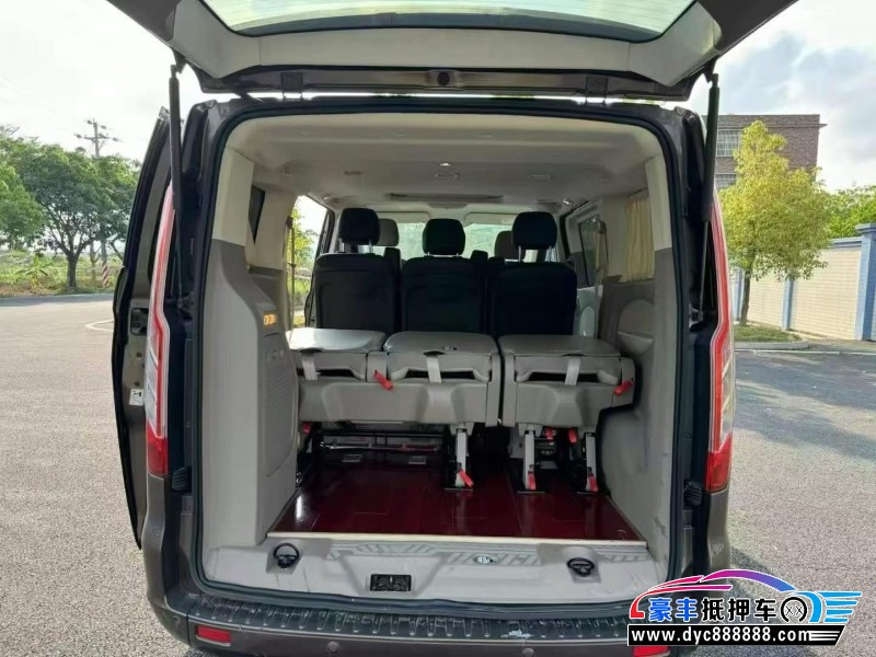 17年福特途睿欧轿车抵押车出售