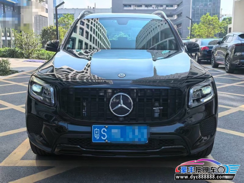 22年奔驰GLB轿车抵押车出售