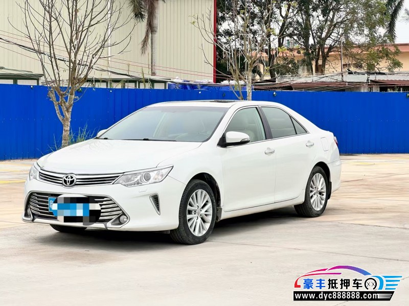 15年丰田凯美瑞轿车抵押车出售