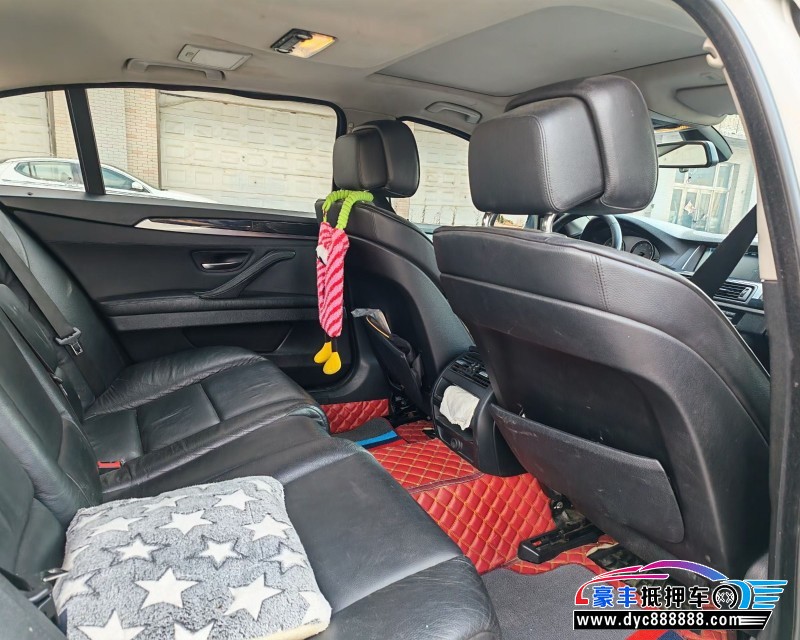 12年宝马5系轿车抵押车出售