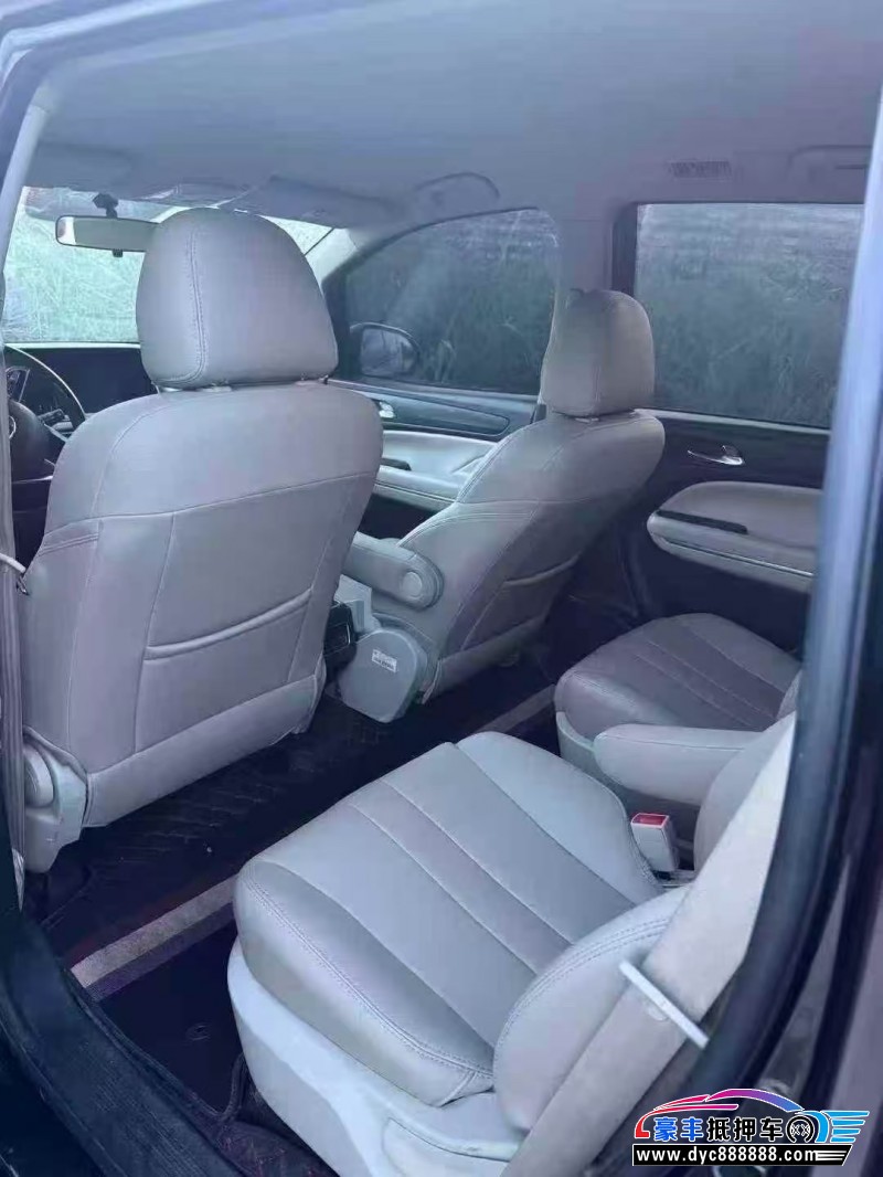 21年传祺m6轿车抵押车出售