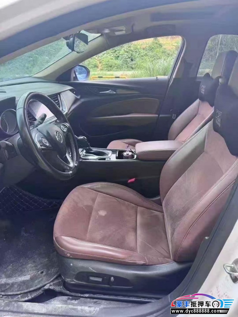 19年别克君威轿车抵押车出售