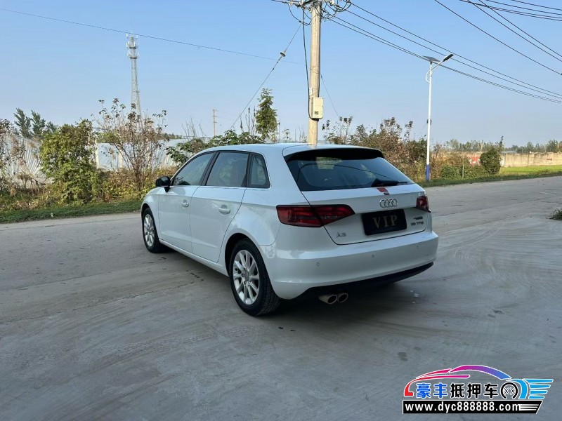 16年奥迪A3轿车抵押车出售