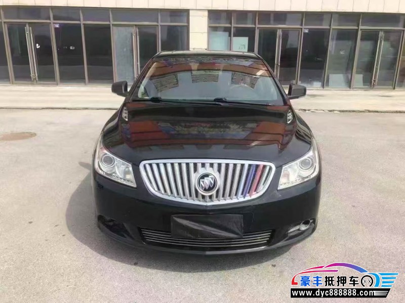 12年别克君越轿车抵押车出售