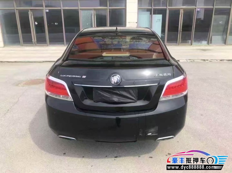 12年别克君越轿车抵押车出售