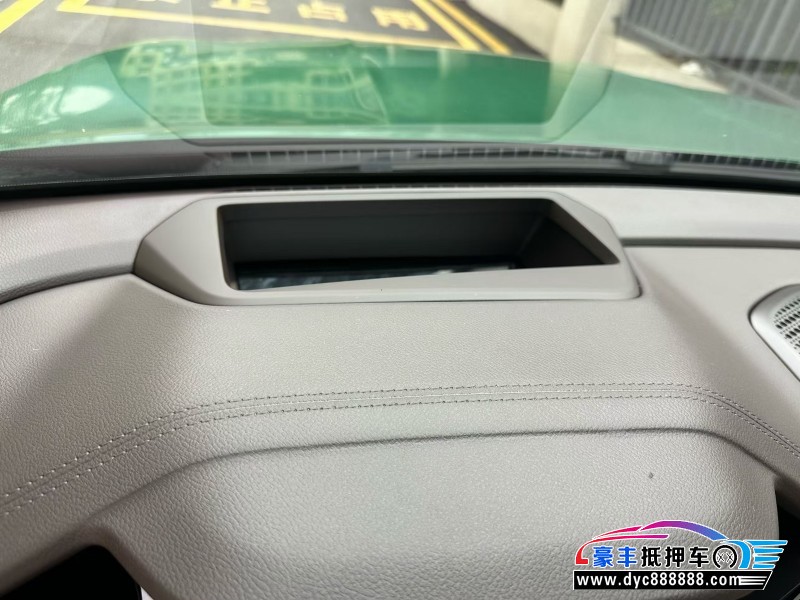 25年吉利吉利星越轿车抵押车出售