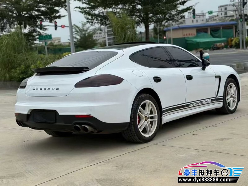 16年保时捷帕纳梅拉轿车抵押车出售