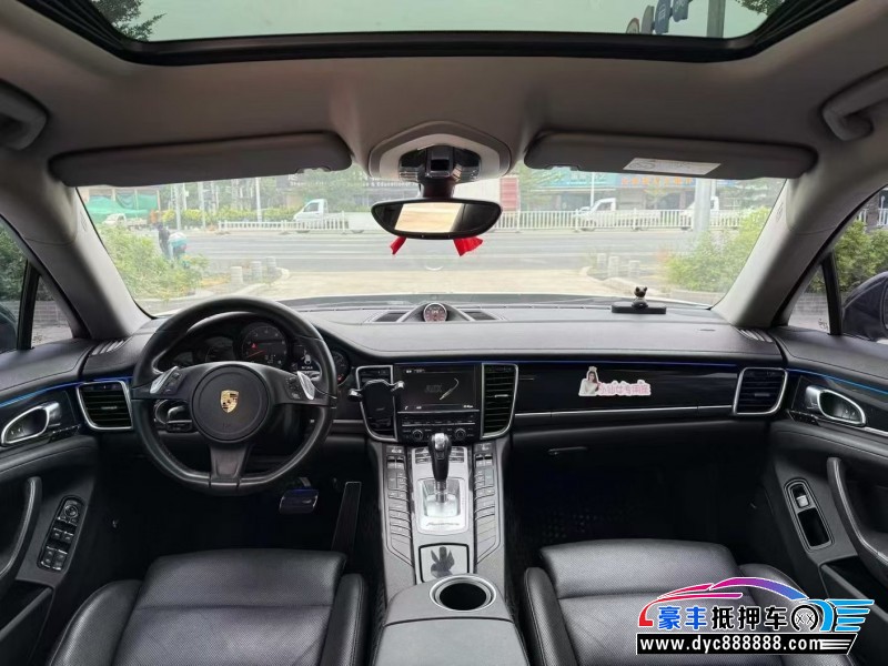16年保时捷帕纳梅拉轿车抵押车出售