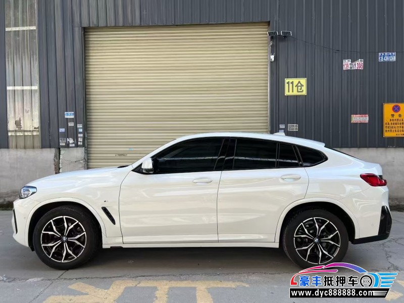 23年宝马X4轿车抵押车出售