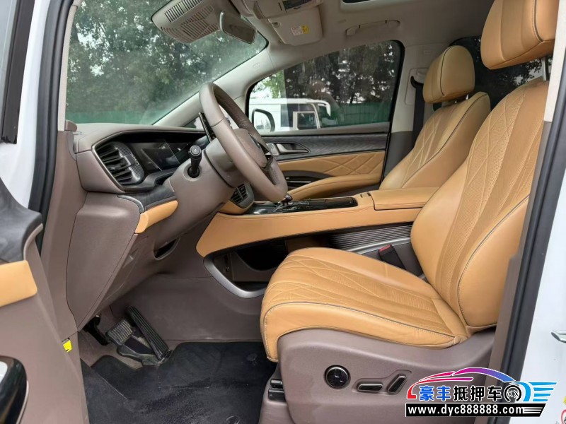 24年腾势D9轿车抵押车出售