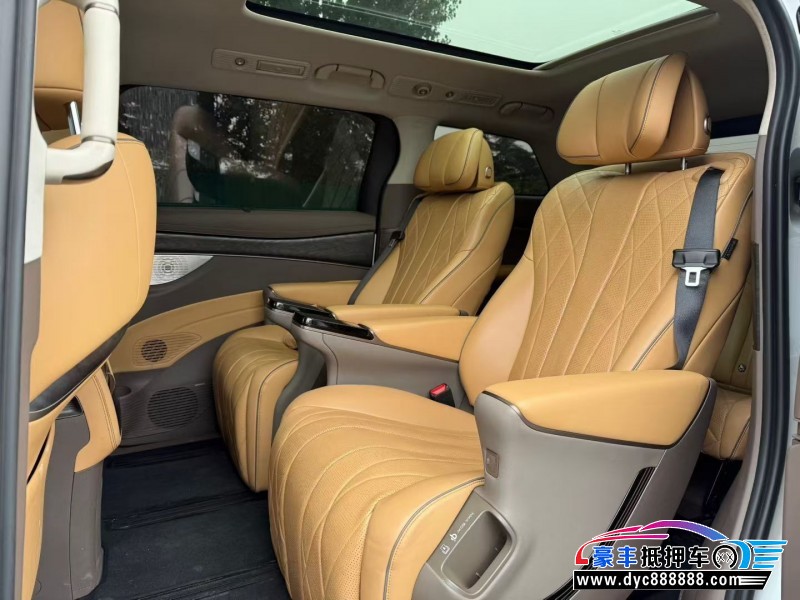 24年腾势D9轿车抵押车出售