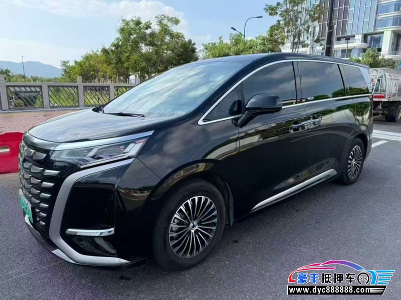 24年腾势D9轿车抵押车出售