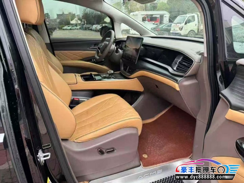 24年腾势D9轿车抵押车出售