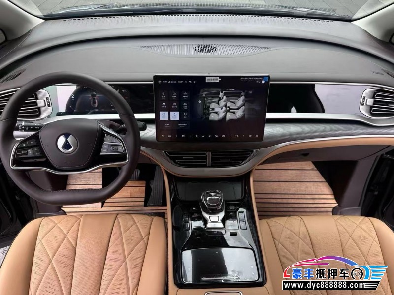 24年腾势D9轿车抵押车出售