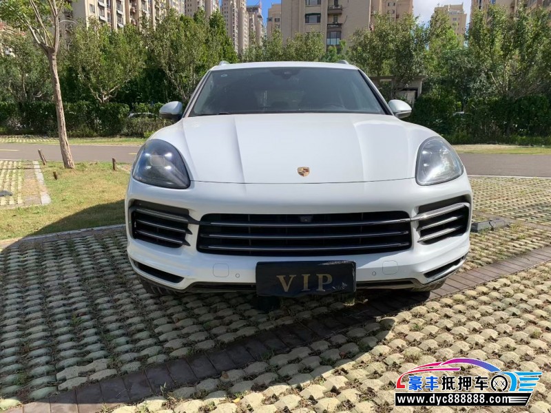 18年保时捷卡宴SUV抵押车出售