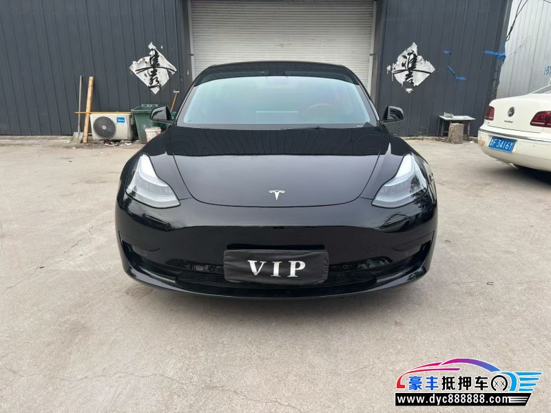 抵押车出售23年特斯拉MODEL 3轿车
