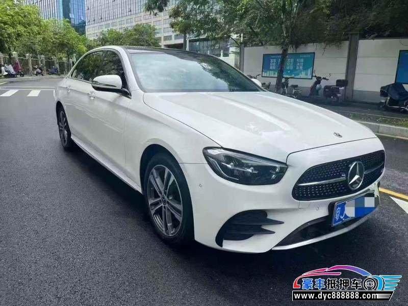 22年奔驰E轿车抵押车出售