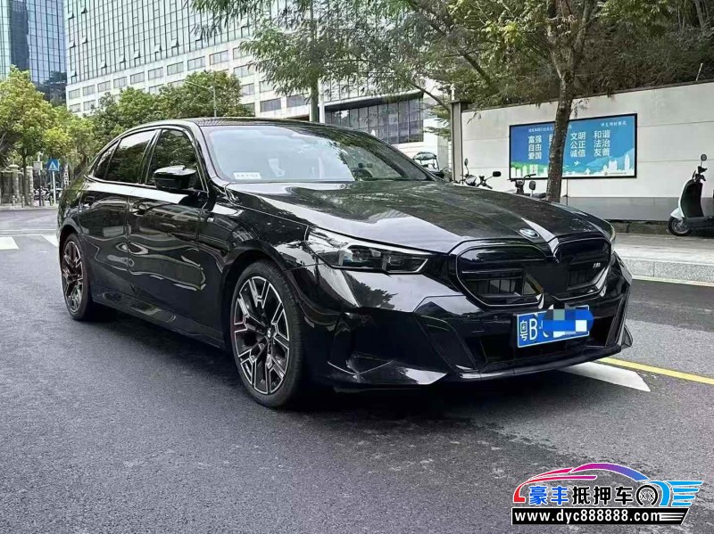 24年宝马5系轿车抵押车出售