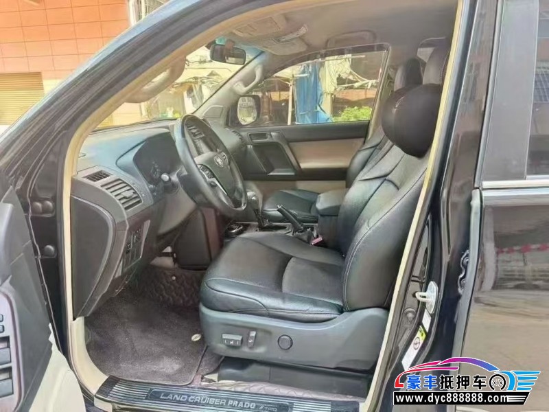 12年丰田普拉多（霸道）轿车抵押车出售