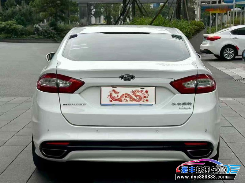 15年福特蒙迪欧轿车抵押车出售