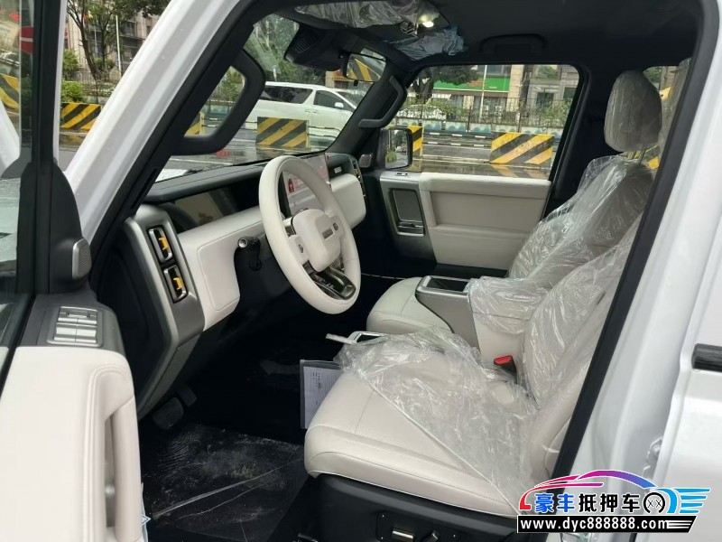 25年奇瑞爱卡轿车抵押车出售