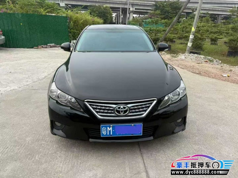 13年丰田锐志轿车抵押车出售
