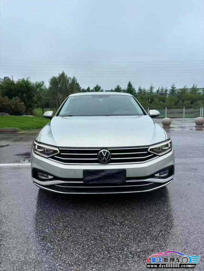 21年大众迈腾轿车抵押车出售