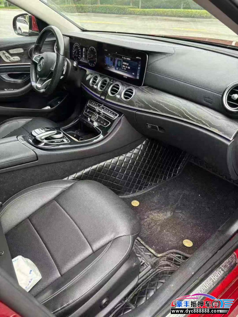 17年奔驰E轿车抵押车出售