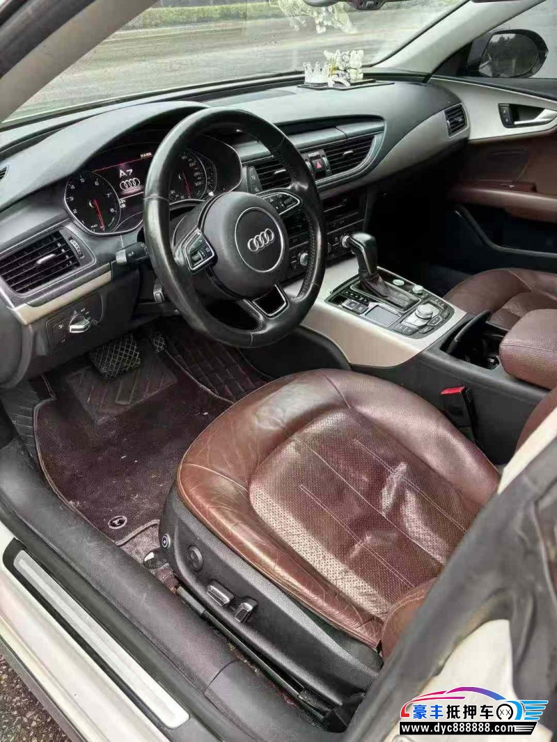 16年奥迪A7轿车抵押车出售