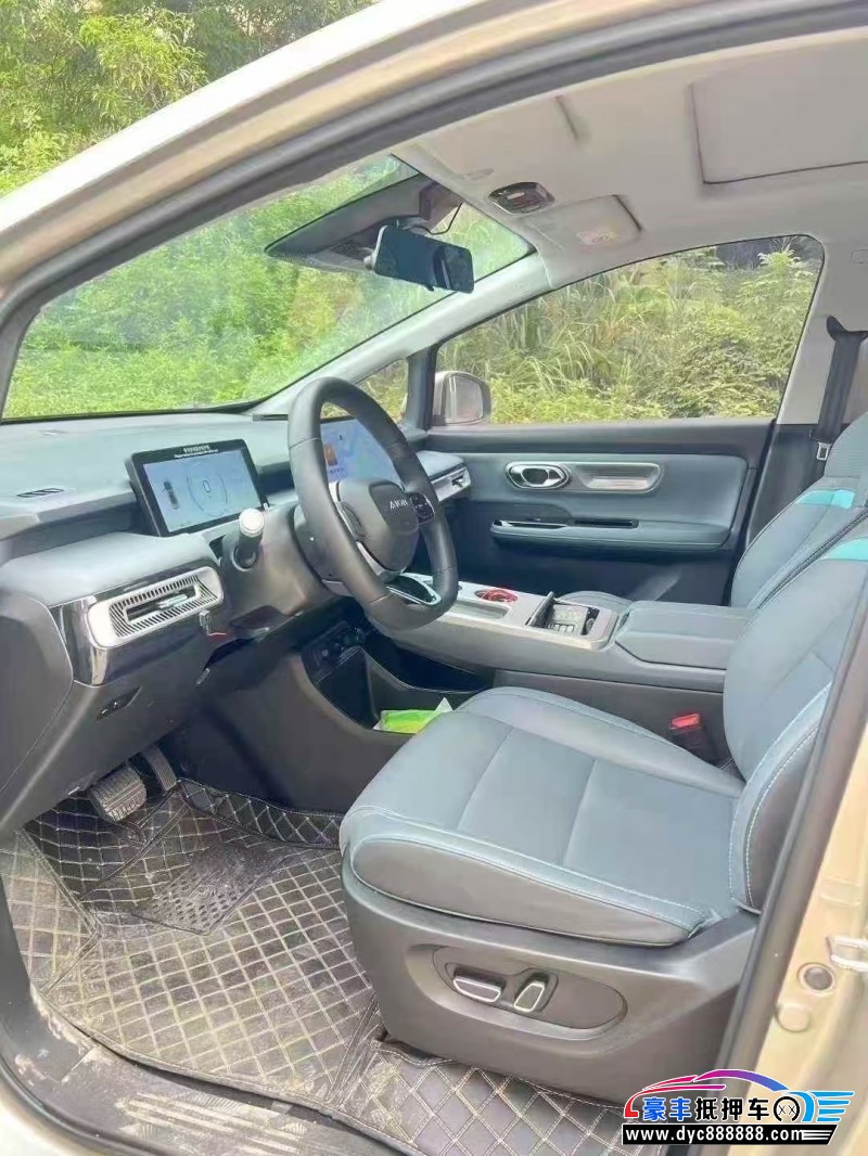 24年埃安Y80轿车抵押车出售