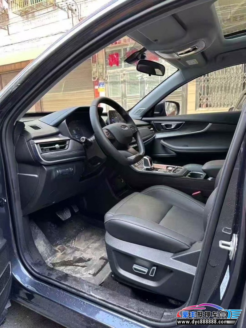 25年奇瑞瑞虎8轿车抵押车出售